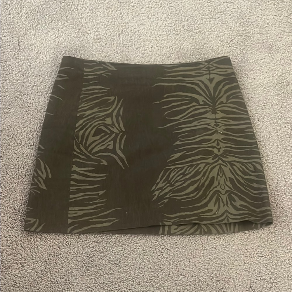 Grey Mini Pencil Skirt for Casual Wear
